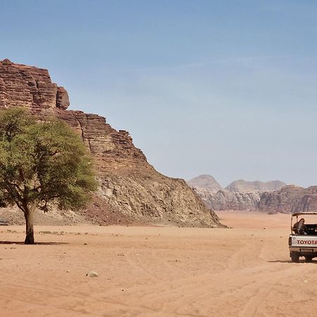 Wadi Rum Desert Heart Camp Hotel ภายนอก รูปภาพ