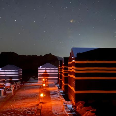 Wadi Rum Desert Heart Camp ภายนอก รูปภาพ
