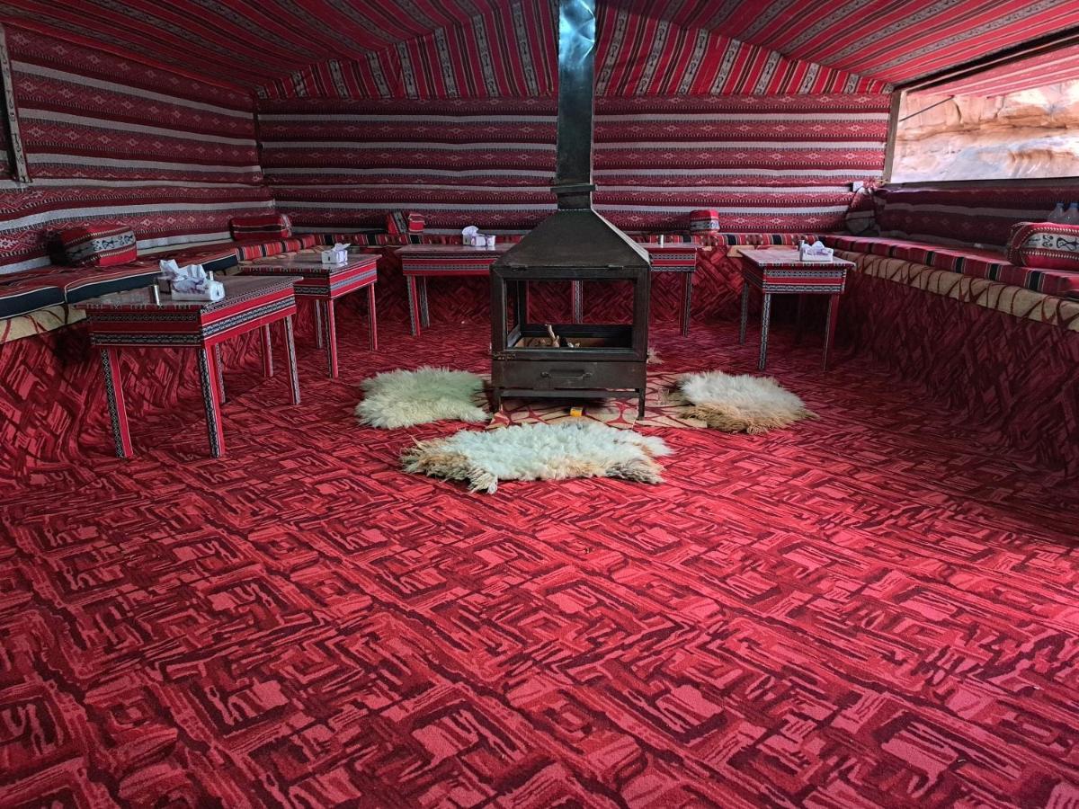 Wadi Rum Desert Heart Camp ภายนอก รูปภาพ