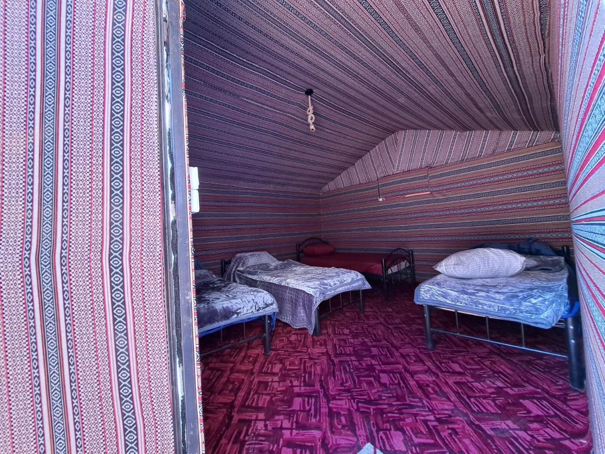 Wadi Rum Desert Heart Camp Hotel ภายนอก รูปภาพ