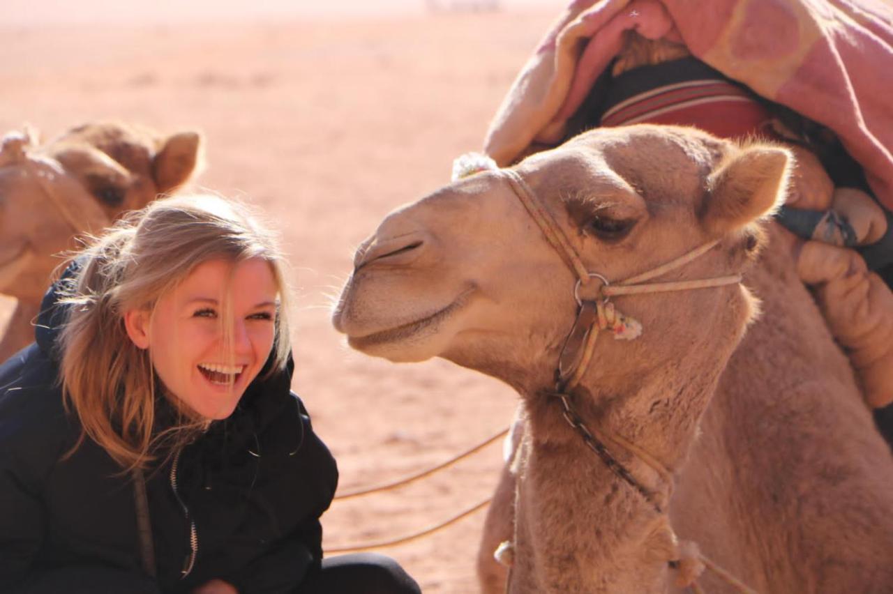 Wadi Rum Desert Heart Camp Hotel ภายนอก รูปภาพ