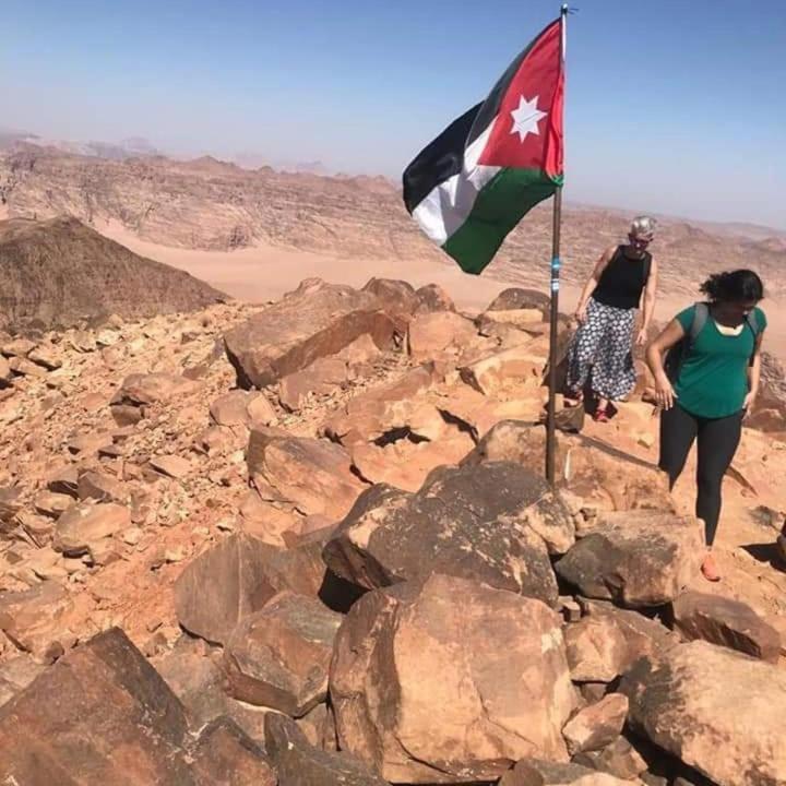 Wadi Rum Desert Heart Camp ภายนอก รูปภาพ