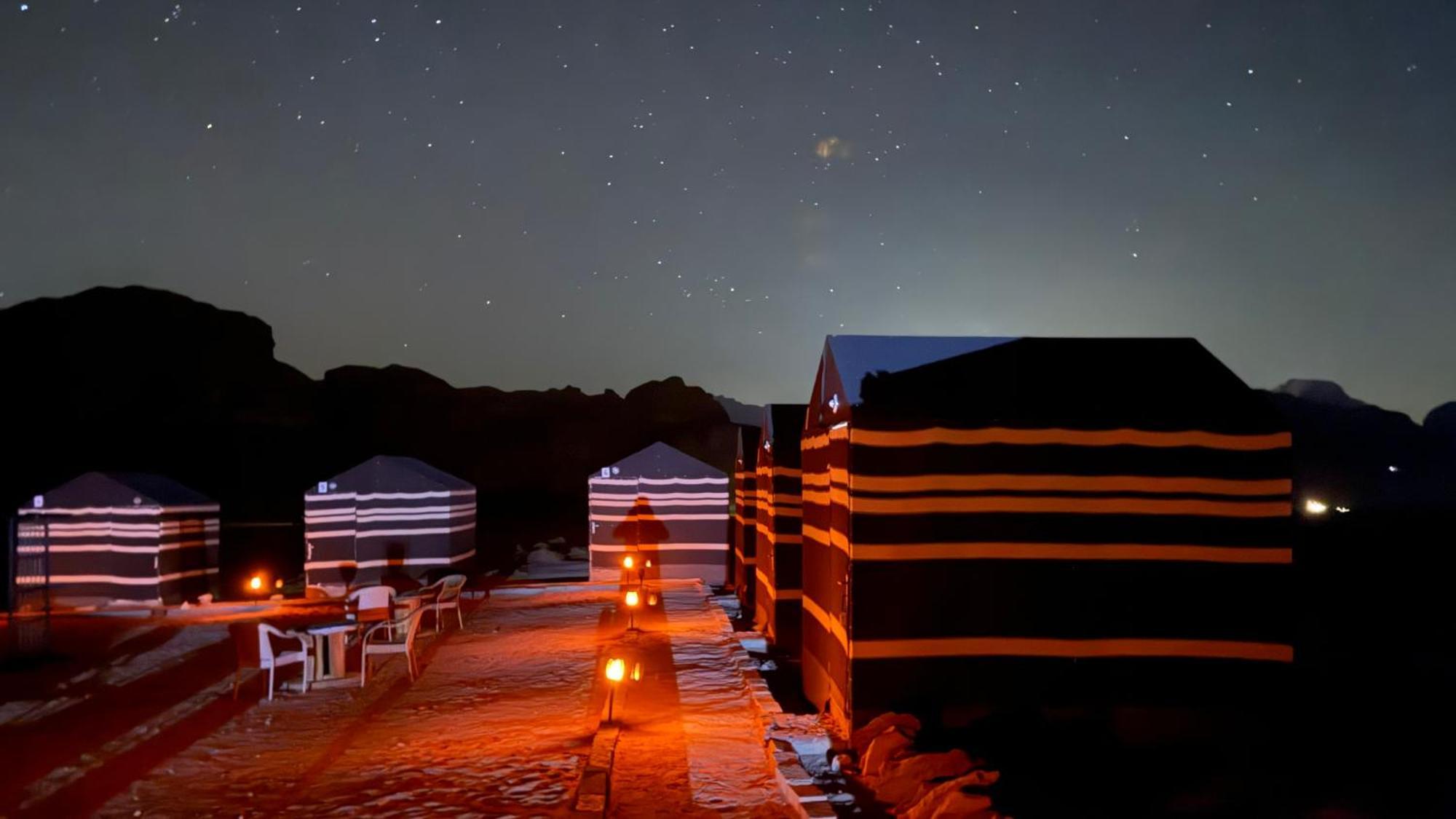 Wadi Rum Desert Heart Camp ภายนอก รูปภาพ
